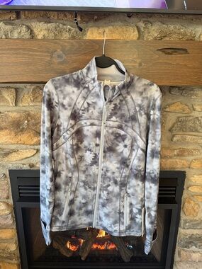 Lululemon Women’s daisy Gray Tie-Dye Full-Zip Jacket